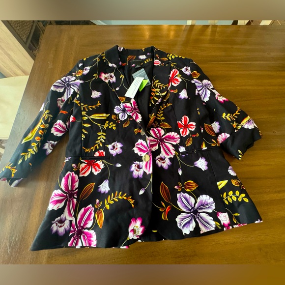 Investments black floral blazer Size 14 NWT - Picture 1 of 7